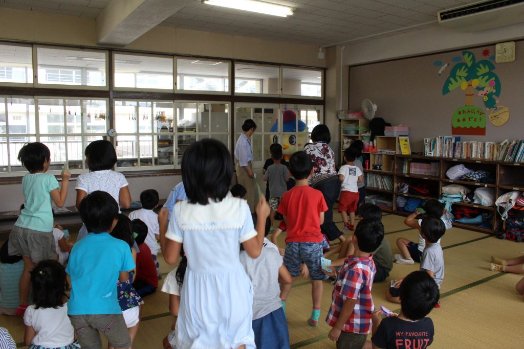 一ツ橋小学校の「たけのこ」児童クラブで防災授業をしてきたでぇ～☆ やいろちゃん公式ホームページ